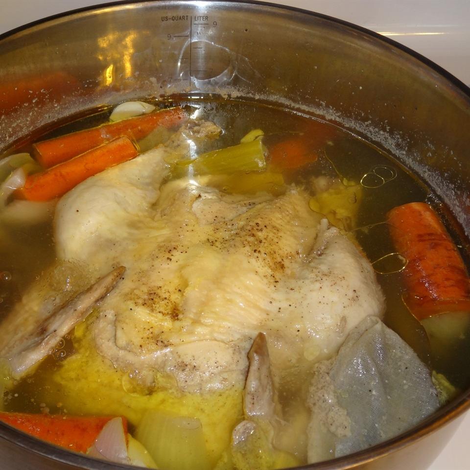 Rich Homemade Chicken Broth