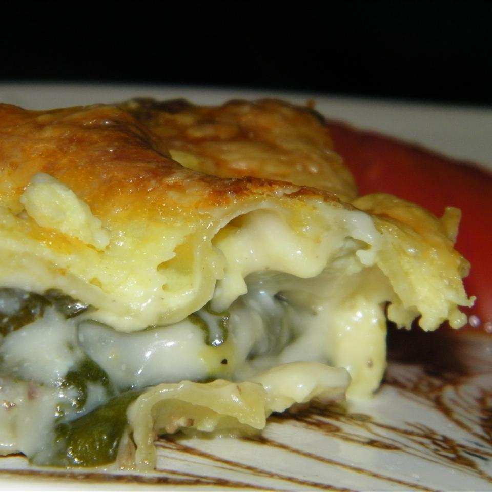 Sausage Spinach Alfredo Lasagna_image