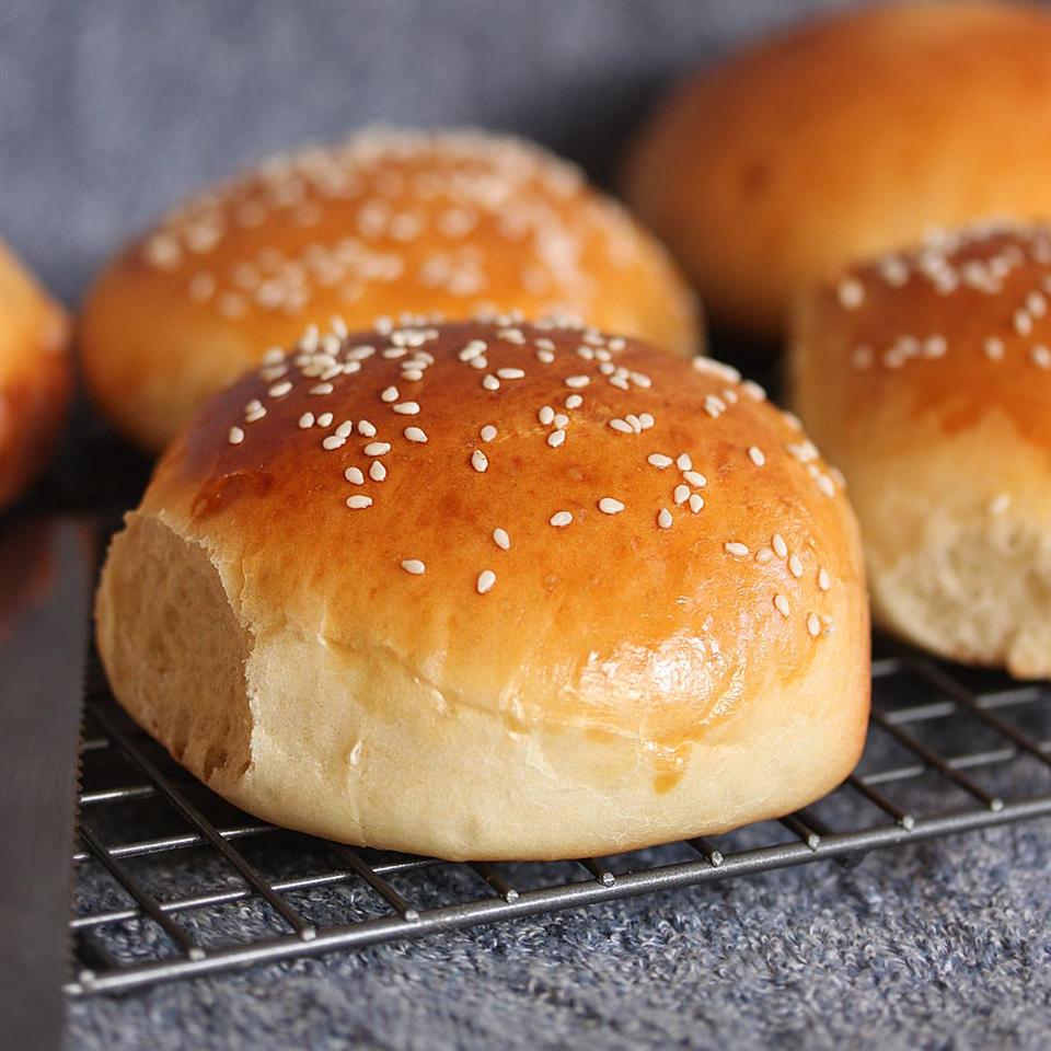 Belle's Hamburger Buns_image