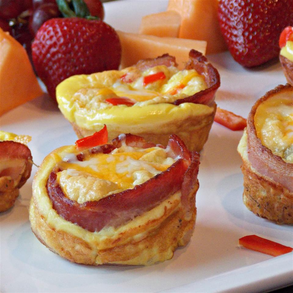 Bacon-and-Egg Muffins Recipe | Allrecipes