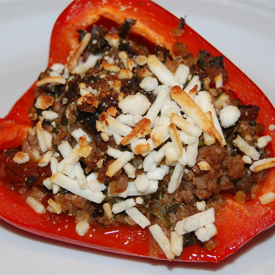 Tina's Greek Stuffed Peppers_image