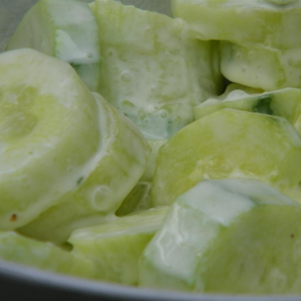 Cucumbers with Sour Cream image