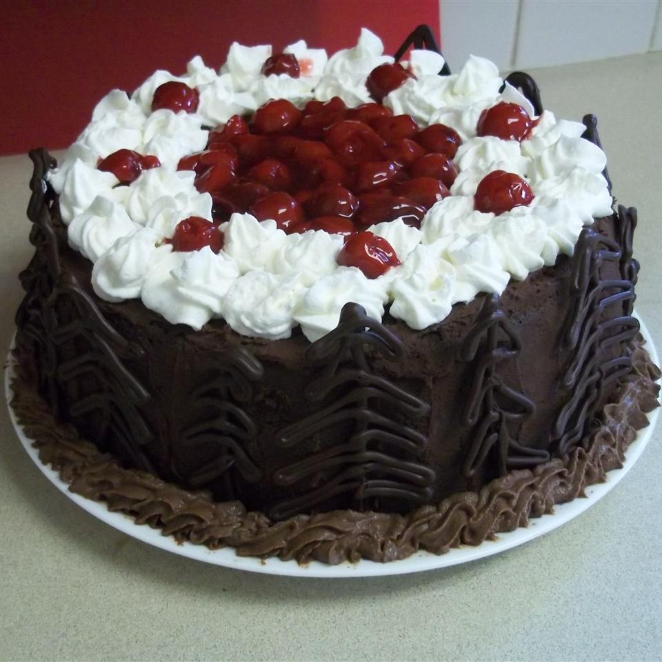 Jenny's Black Forest Cake_image