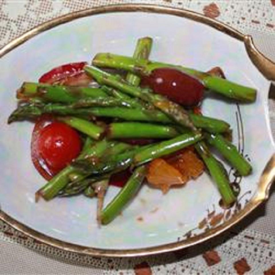 Asparagus and Mandarin Orange Salad_image