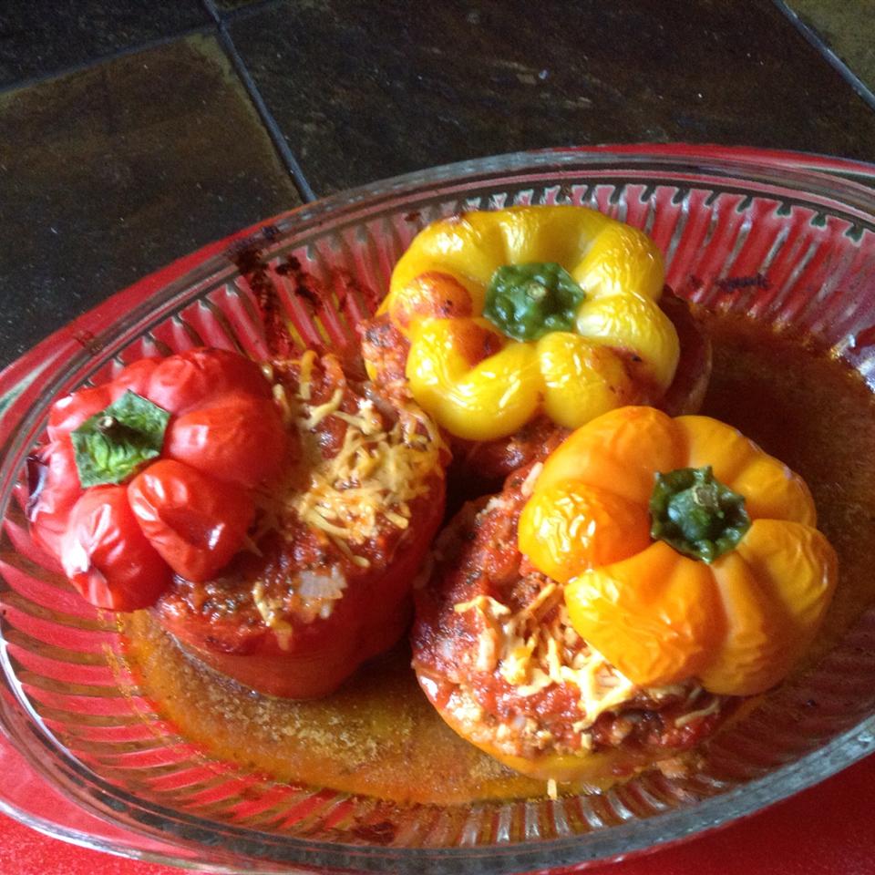 Slow Cooker Stuffed Peppers_image