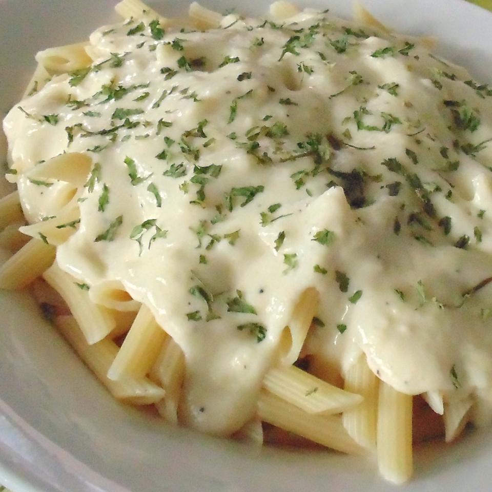 Easy Alfredo Sauce II Recipe