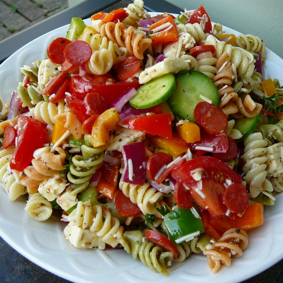 Pasta Salad with Homemade Dressing_image