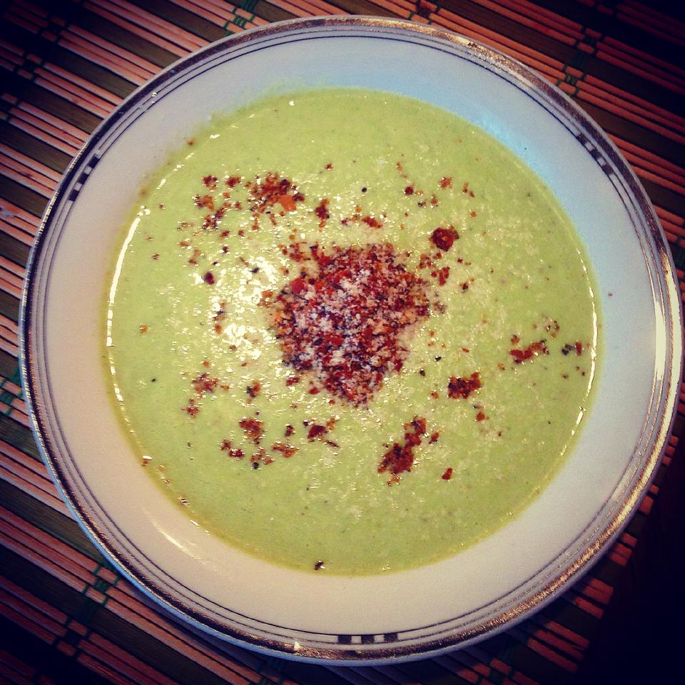 Quick and Hearty Asparagus Soup image