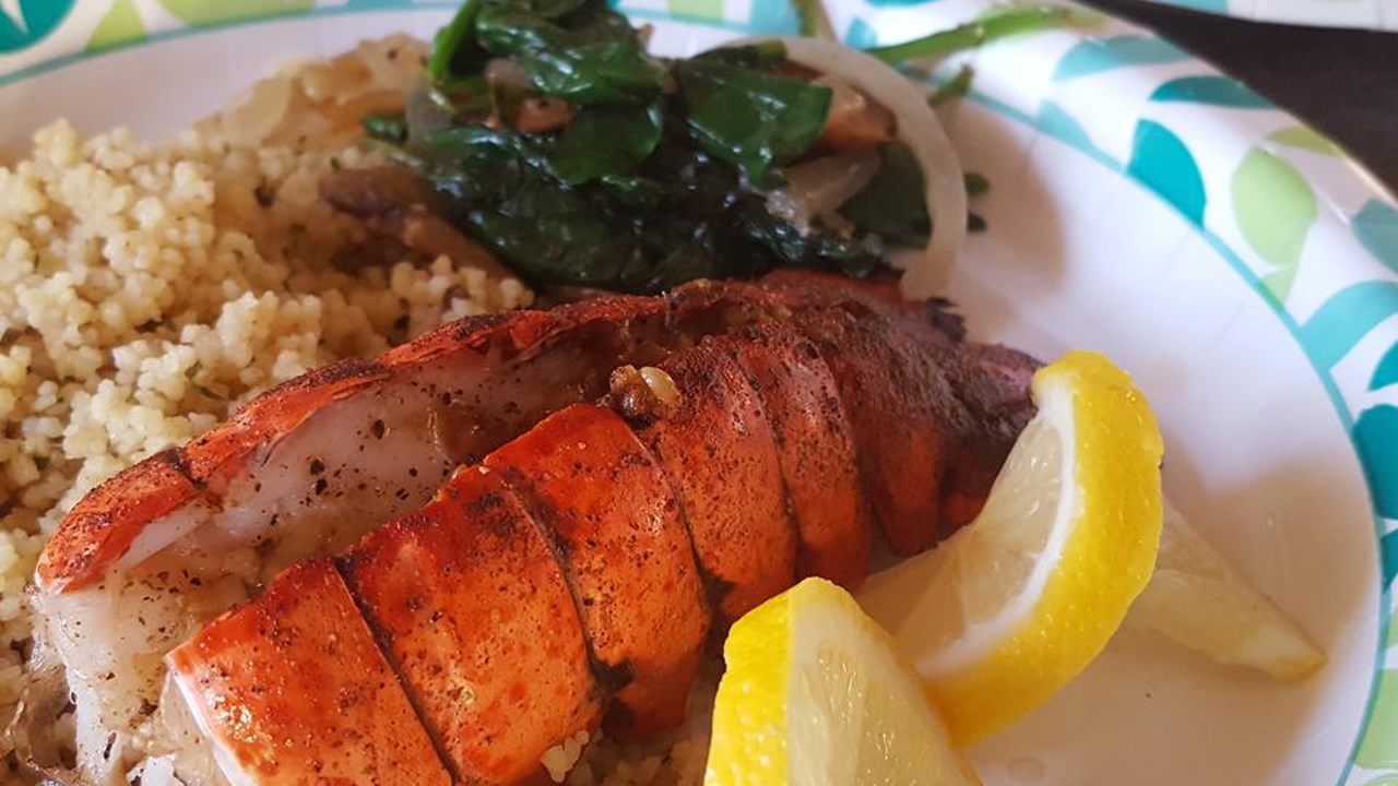 Broiled Lobster Tails Recipe by SKYGRETCH DrStarve's