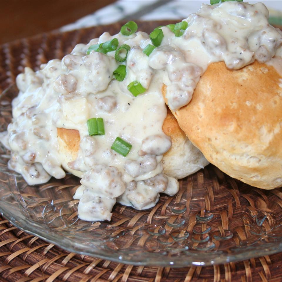 Italian Sausage Gravy and Biscuits_image