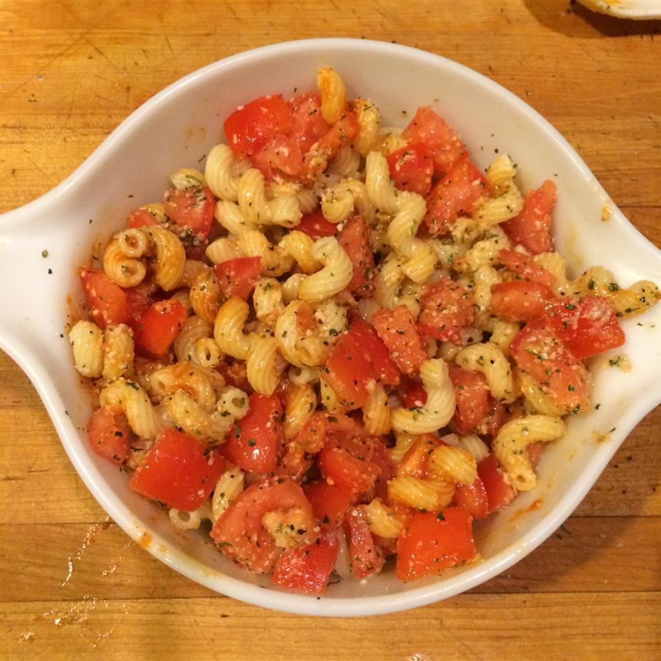 Light Southwestern Tomato Pasta image