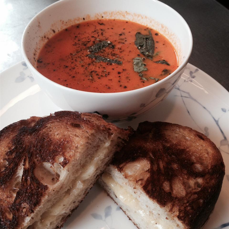 Creamy TomatoBasil Soup Recipe