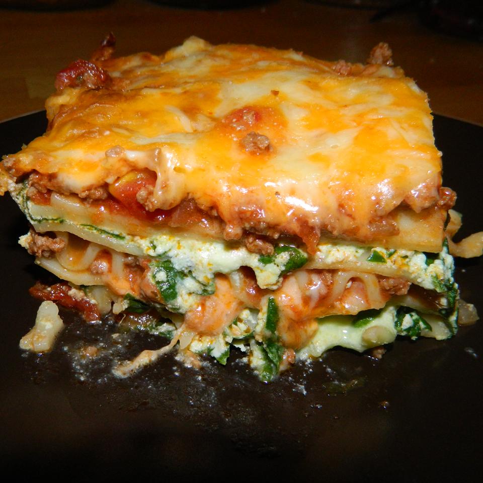 Kale Lasagna with Meat Sauce image