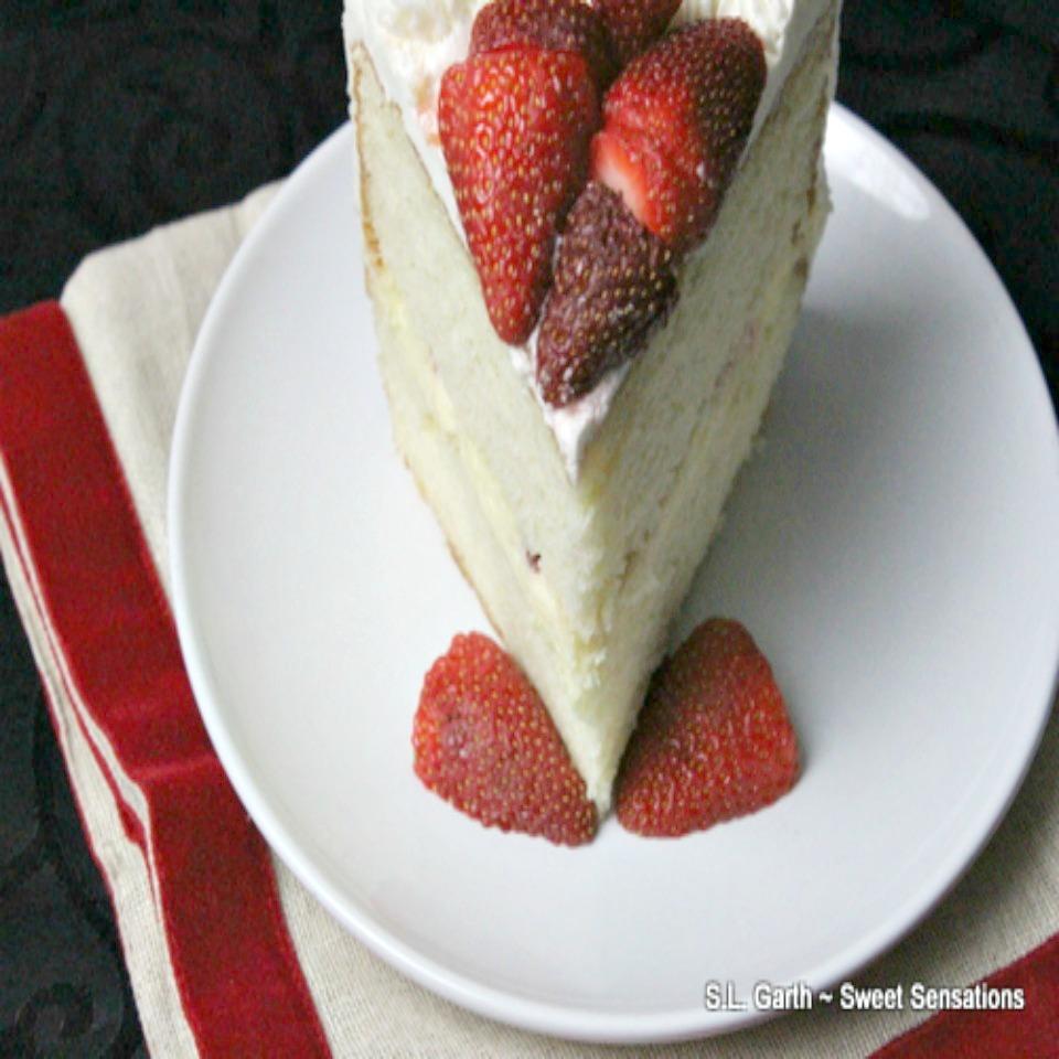Strawberry Cheesecake Cake_image