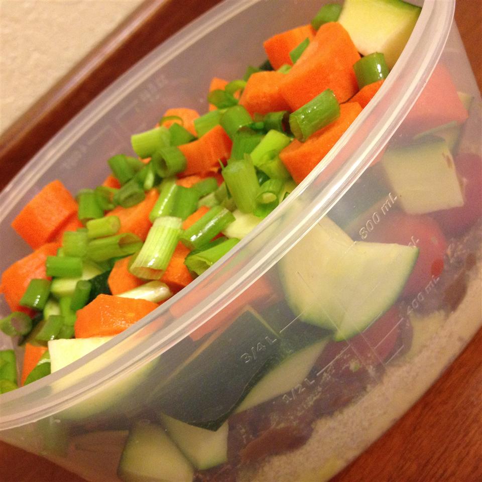 Healthy Stuffed Salad_image