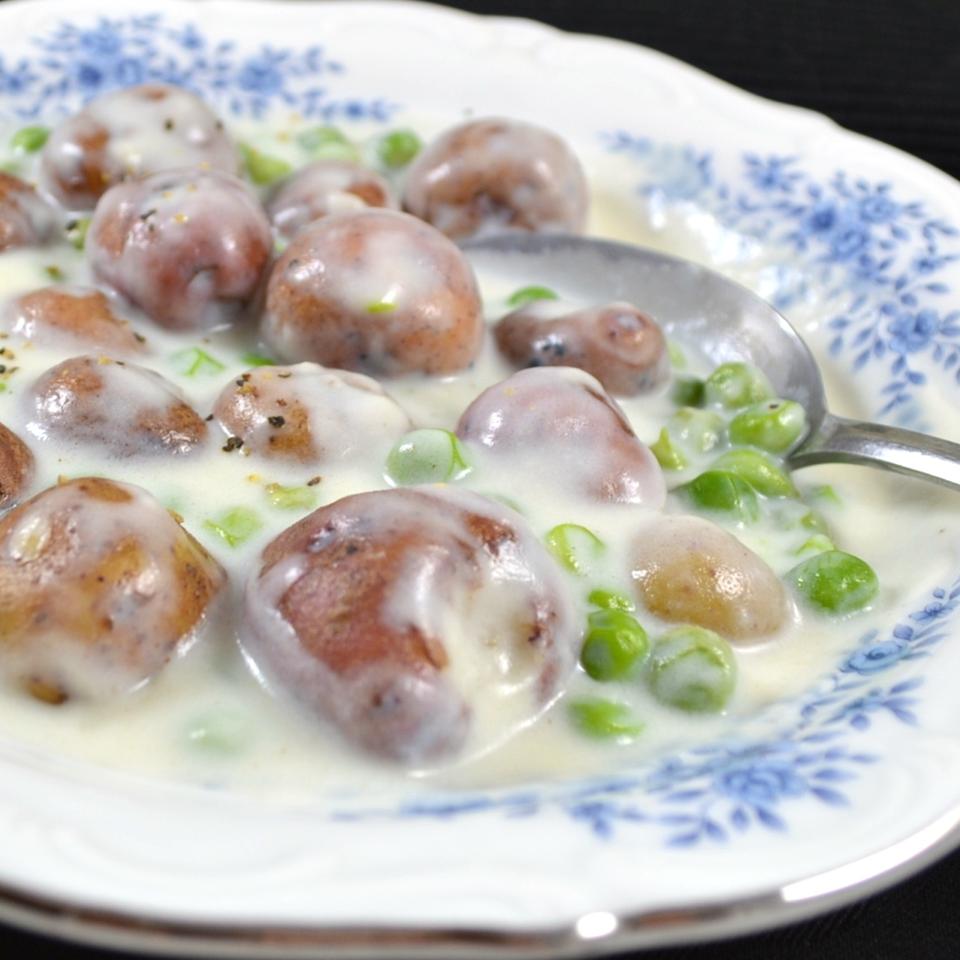 Creamed Peas and New Potatoes image