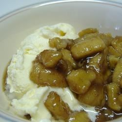 Slow Cooker Bananas Foster