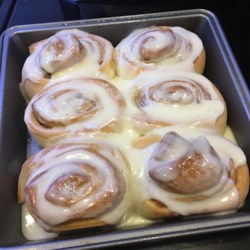 Soft, Moist and Gooey Cinnamon Buns