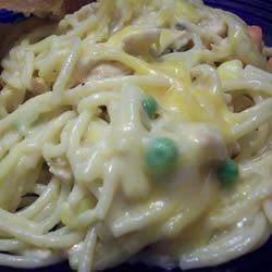 Easy Chicken Noodle Casserole Recipe
