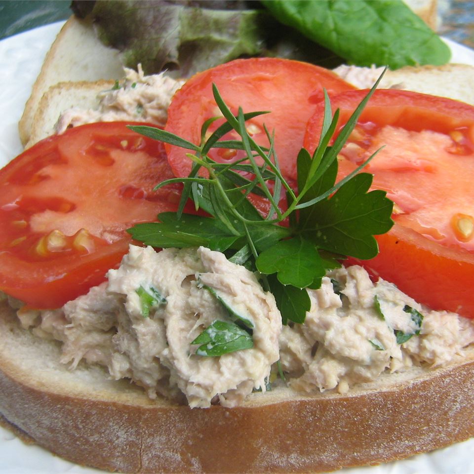 Tarragon Tuna Salad image