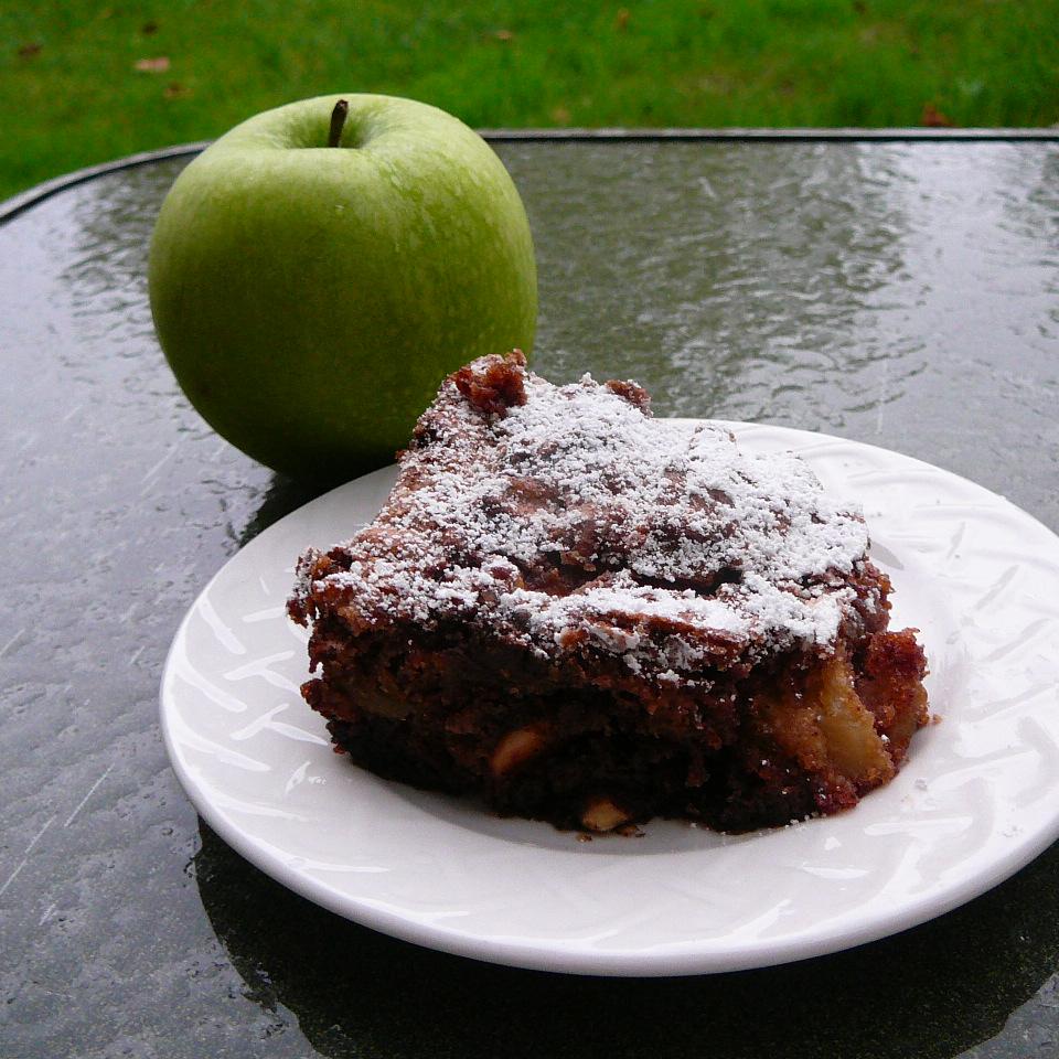Fresh Apple Cake II image