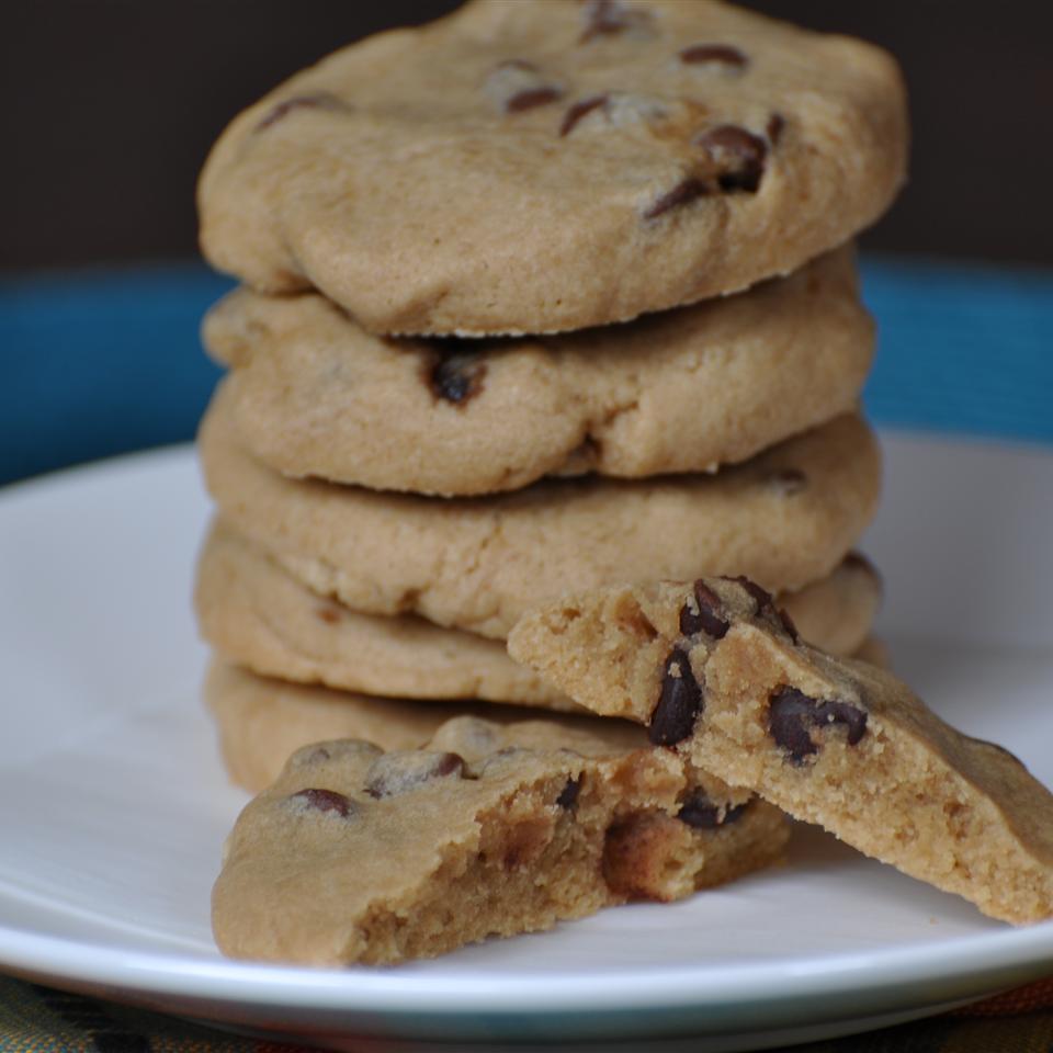 5-Ingredient Easy Chocolate Chip Cookies image