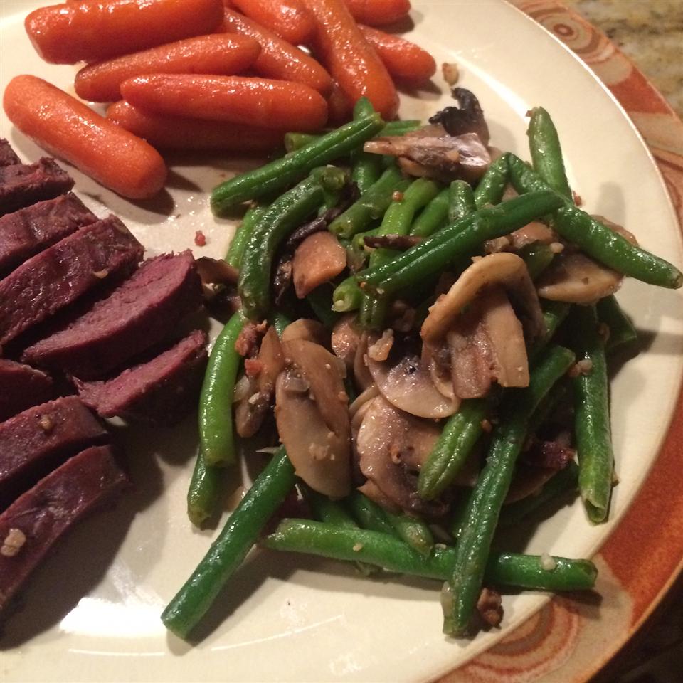 Mushroom and Bacon Green Beans Recipe
