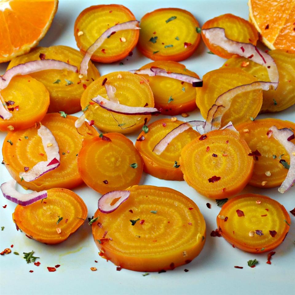 Roasted Golden Beets with Orange Pepper Vinaigrette_image