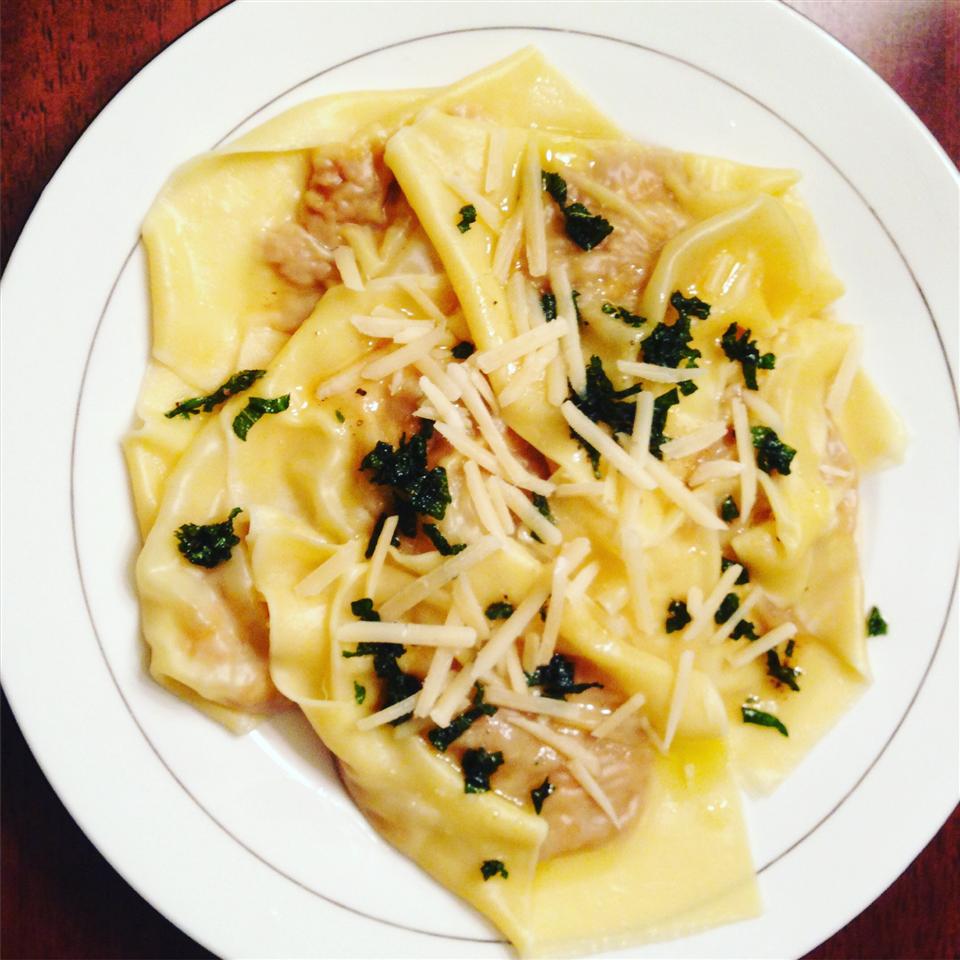 Butternut Squash Ravioli with Sage-Brown Butter Sauce_image