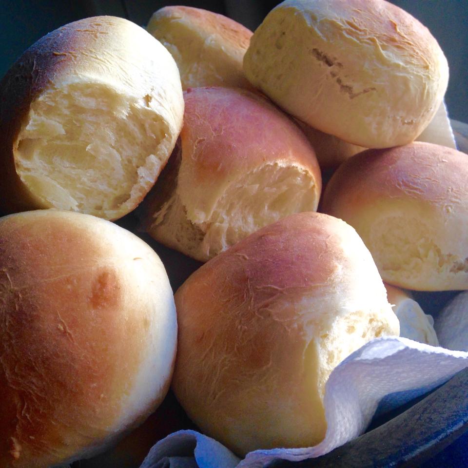 Parker House Rolls_image