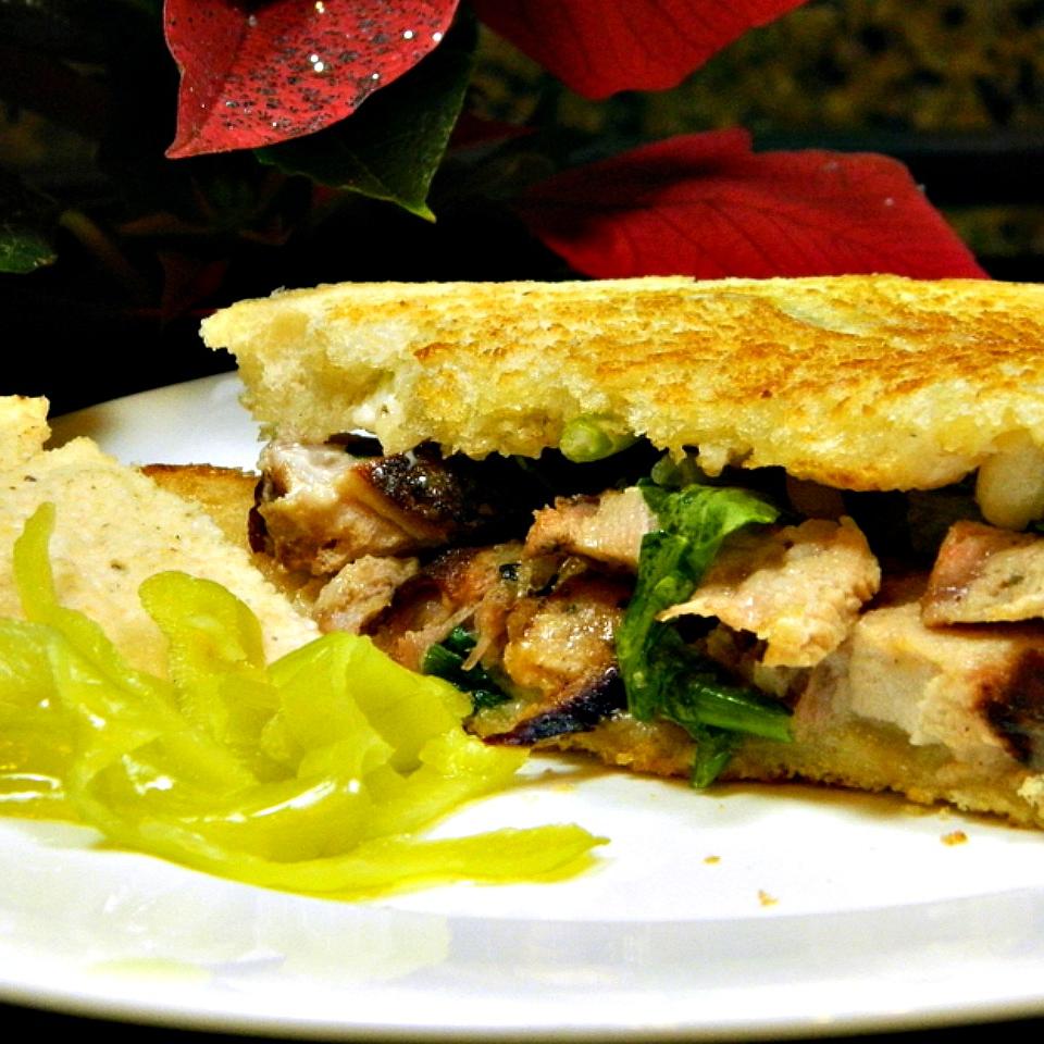 Herbed Grilled Cheese and Pork Sandwiches_image