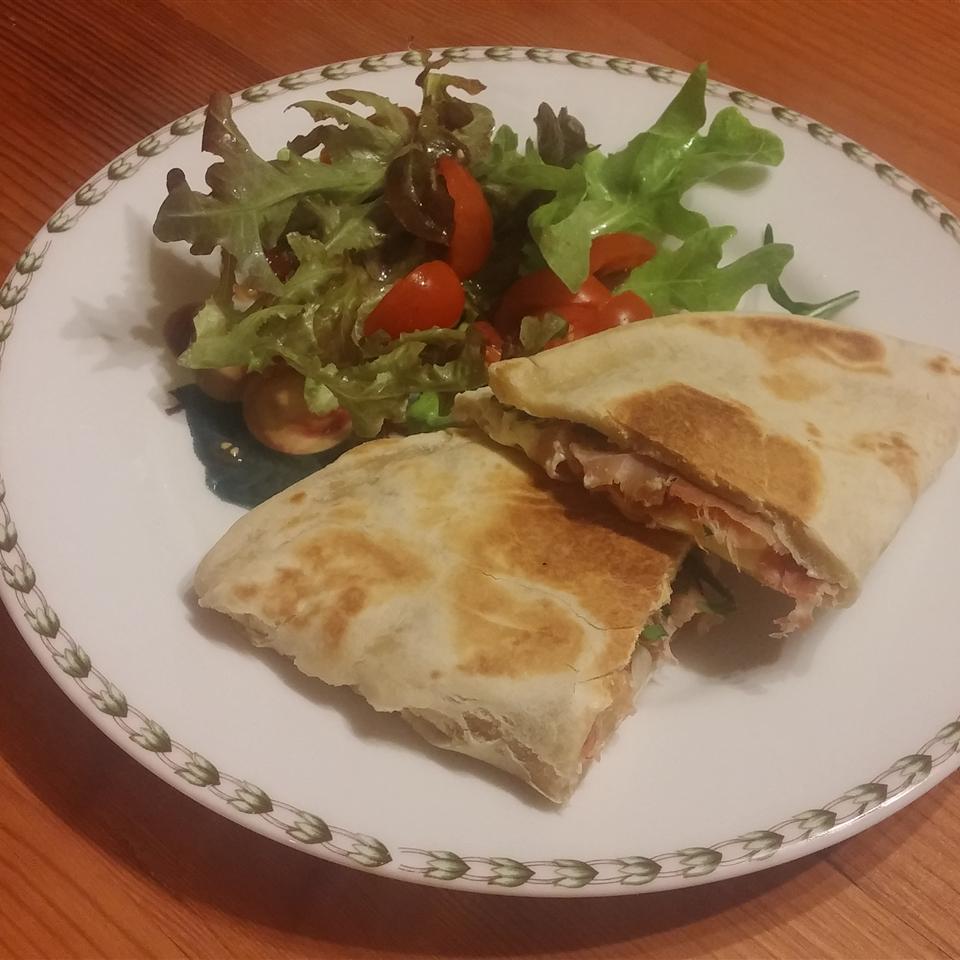 Piadina Romagnola (Italian Flat Bread) Recipe | Allrecipes