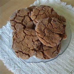 Vegan Gingerbread Cookies with Soy Milk_image