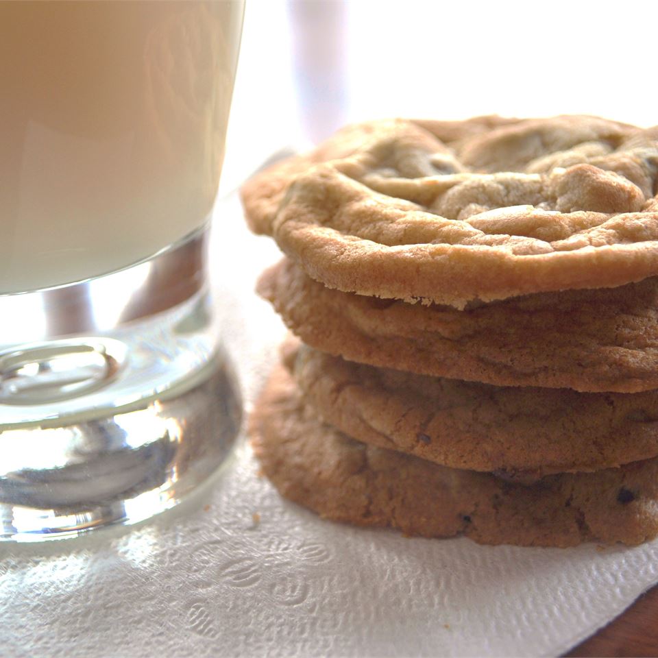 The Ultimate Chocolate Chip Cookie_image