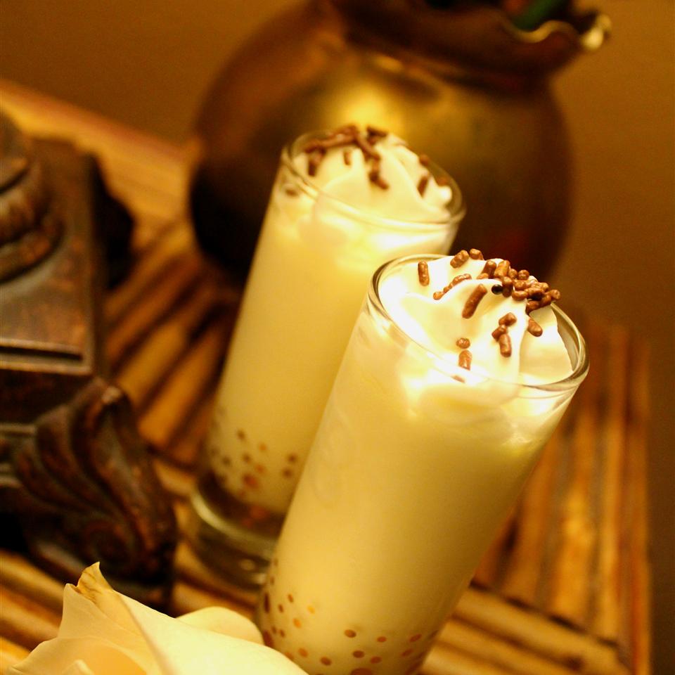 Pina Colada Pudding Shots! image