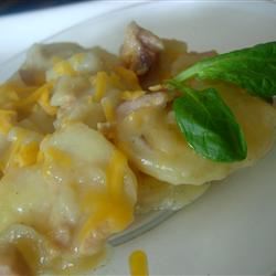 Slow Cooker Scalloped Potatoes with Ham_image