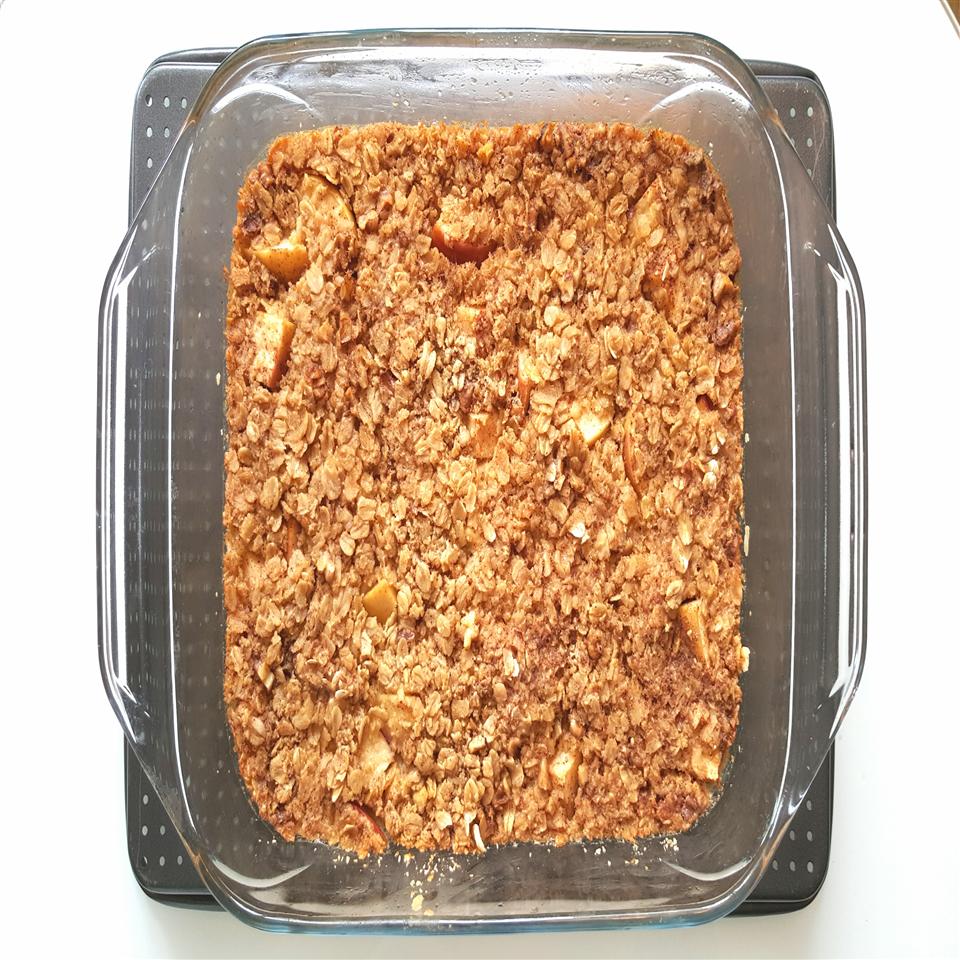 Apple Crumble Baked Oatmeal_image