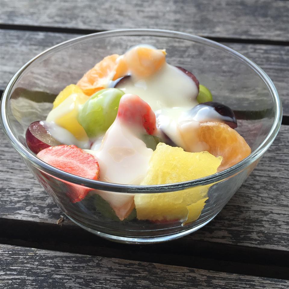 Kid-Friendly Fruit Salad_image