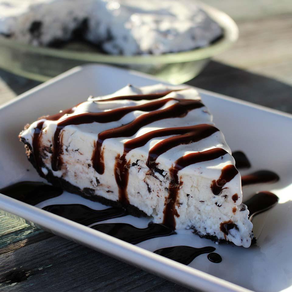 MiChoChi Ice Cream Pie (Mint Chocolate Chip) image