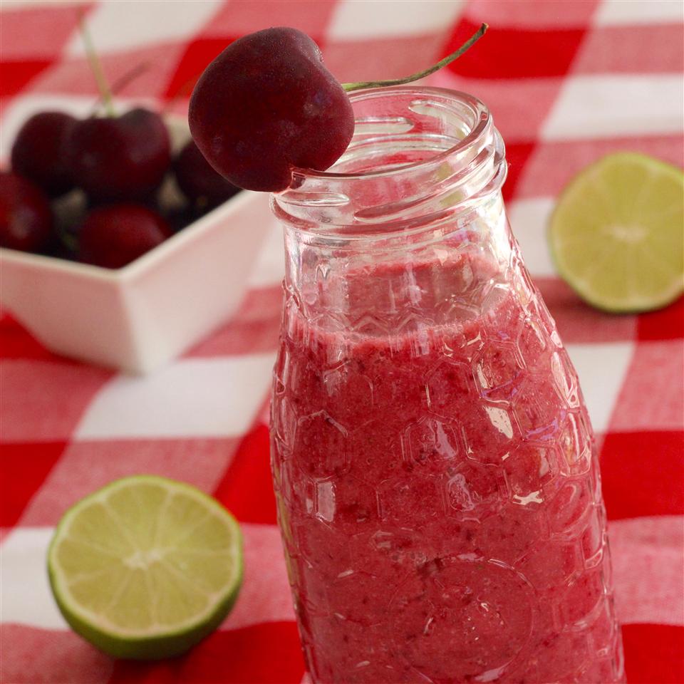 Cherry Berry Coconut Limeade Smoothie image