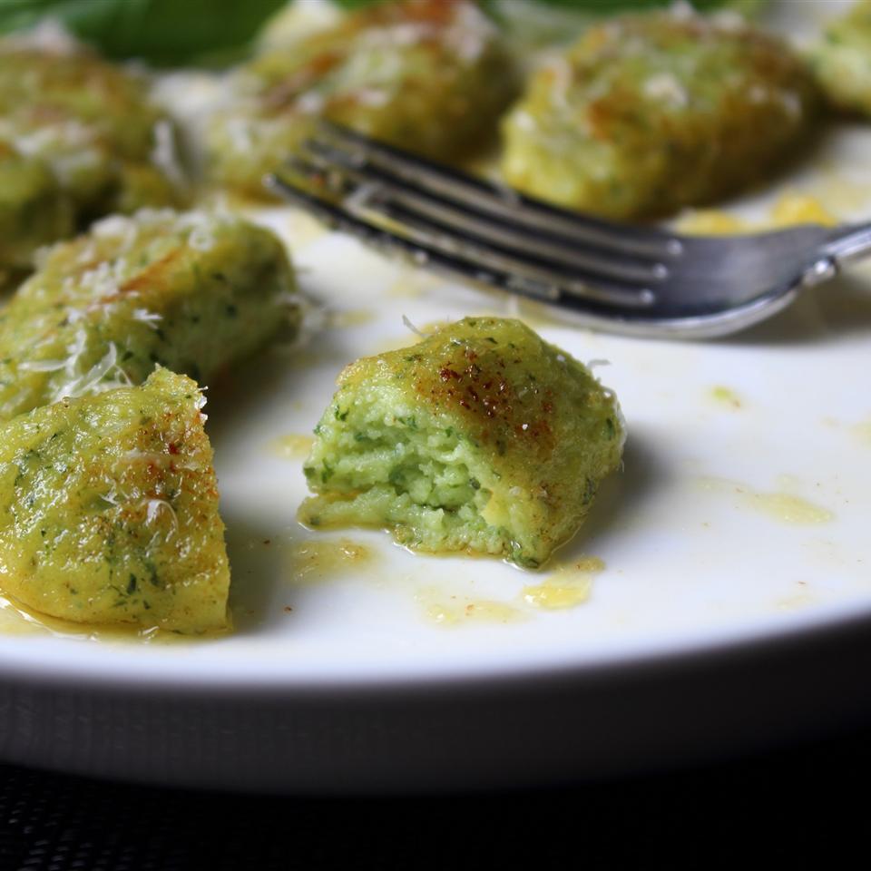 Chef John's Basil Ricotta Gnocchi_image