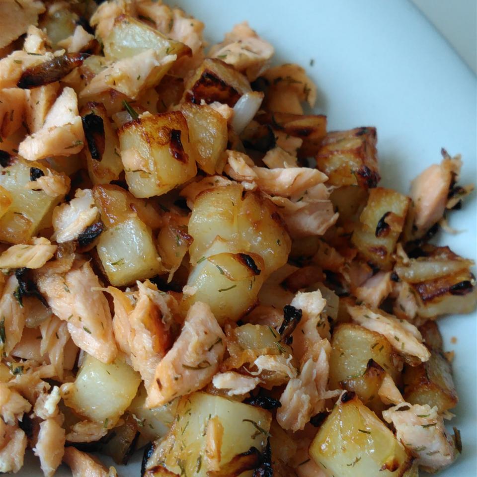 Salmon Hash With Potatoes & Dill image
