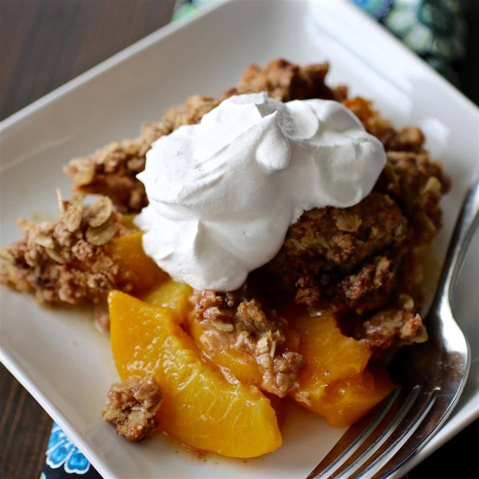 Mom's Peach Crisp_image