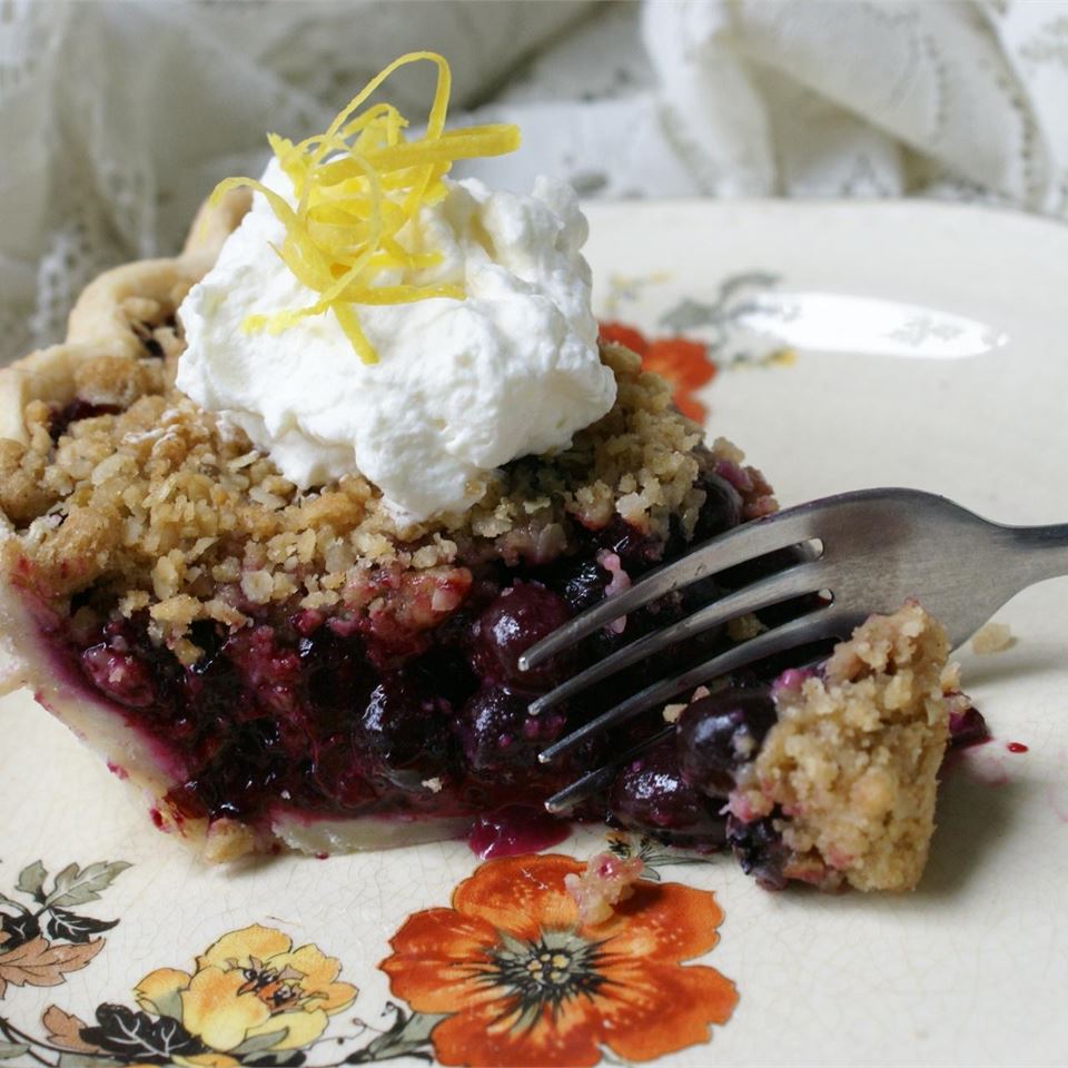 Blueberry Crumb Pie image
