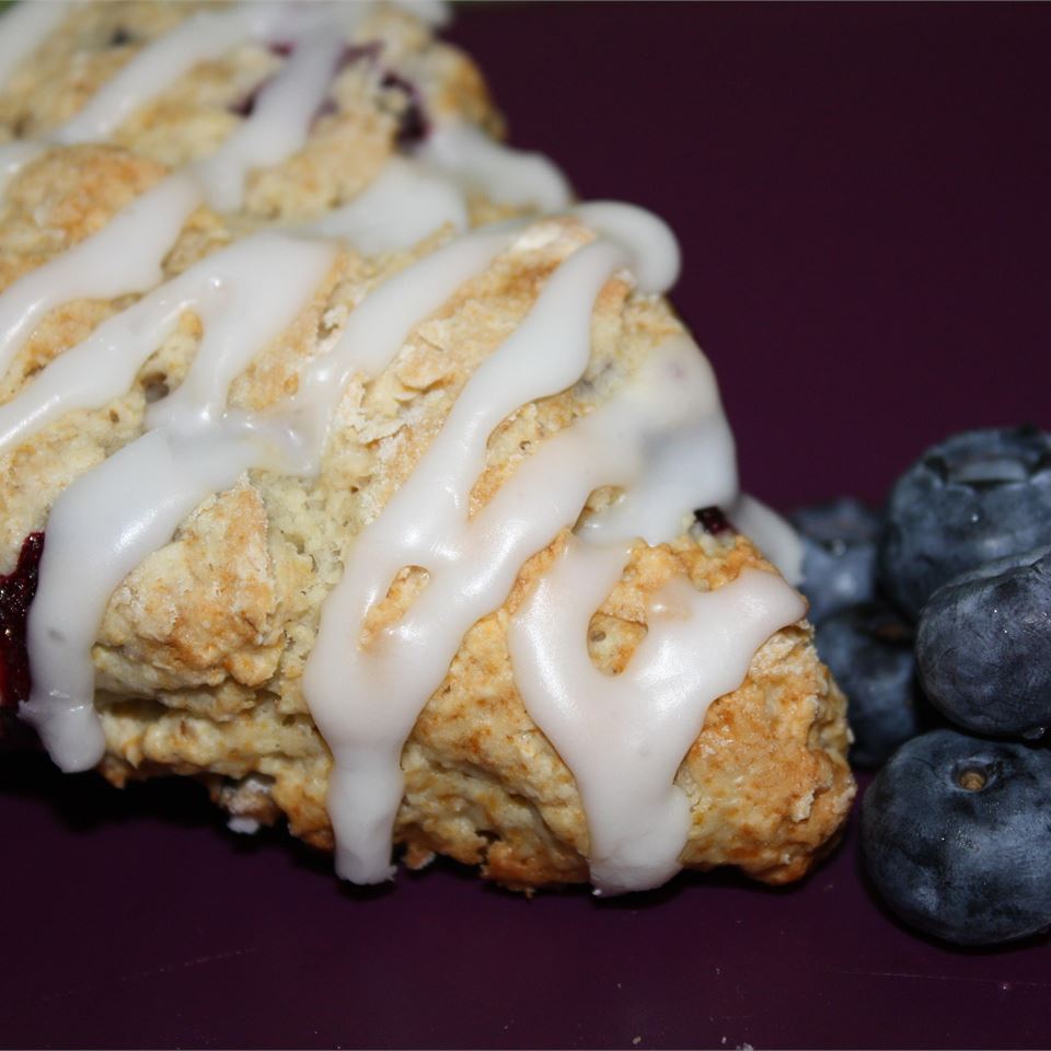 Blueberry Oatmeal Scones_image
