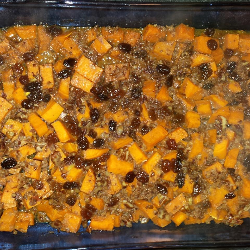 Baked Sweet Potatoes with Raisins and Pecans image