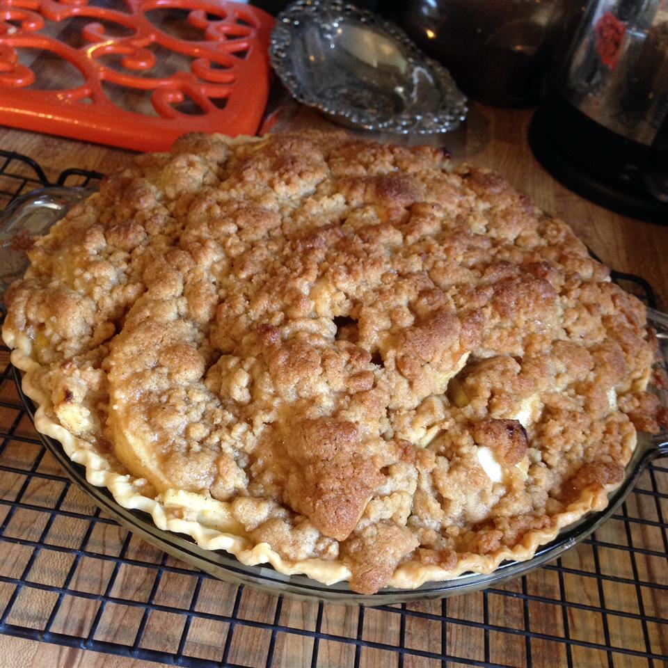 Apple Crumb Pie image