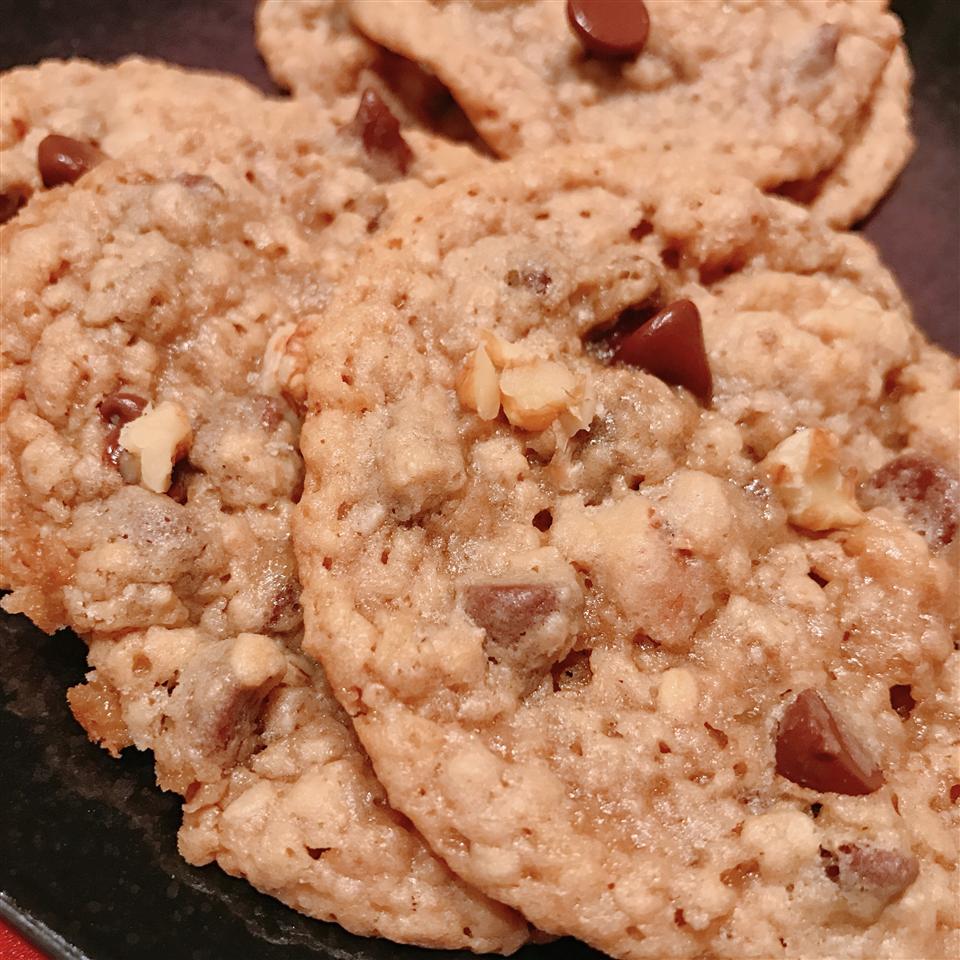 Nutty Chocolate Chip Cookies_image