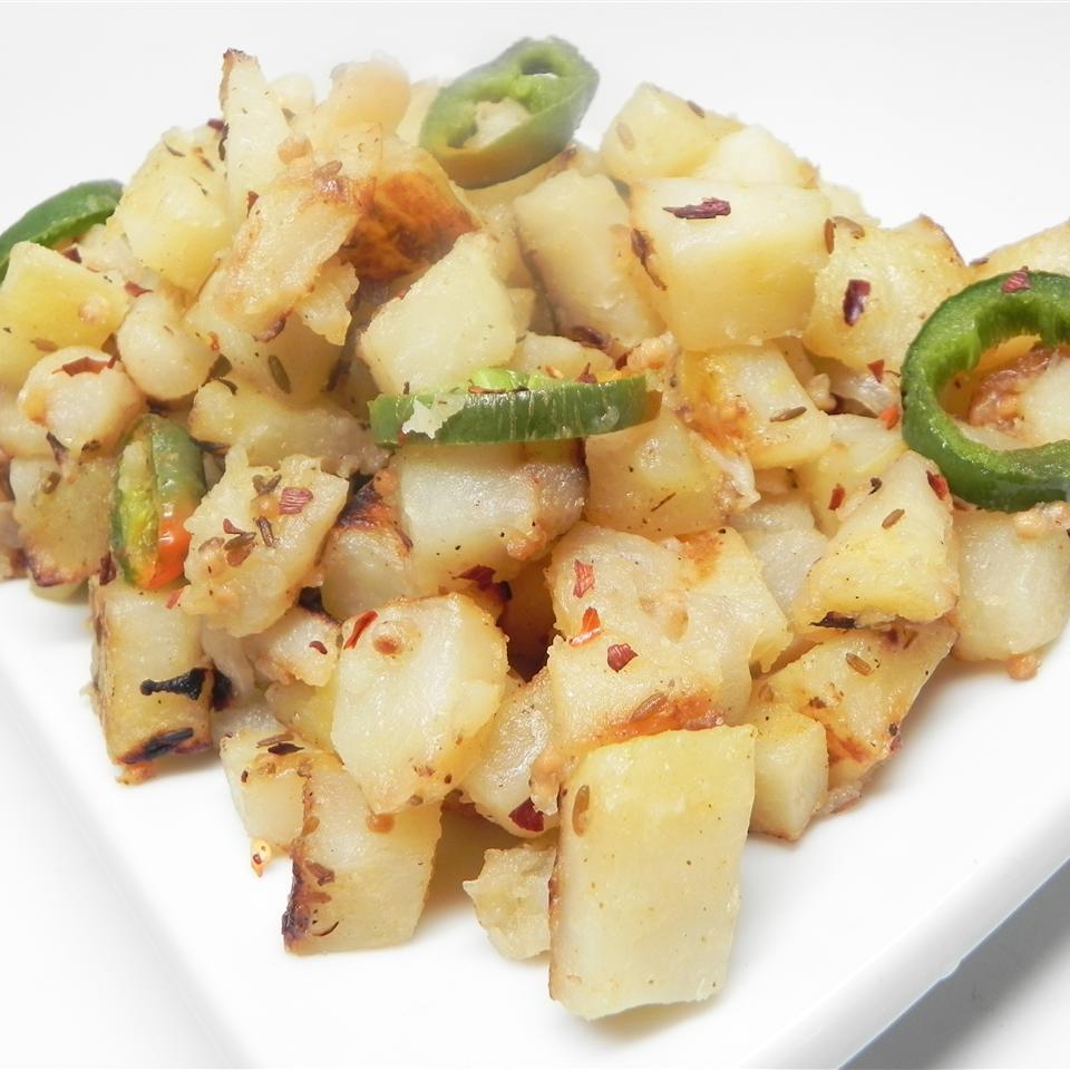 Spicy Slow Cooker Potatoes_image