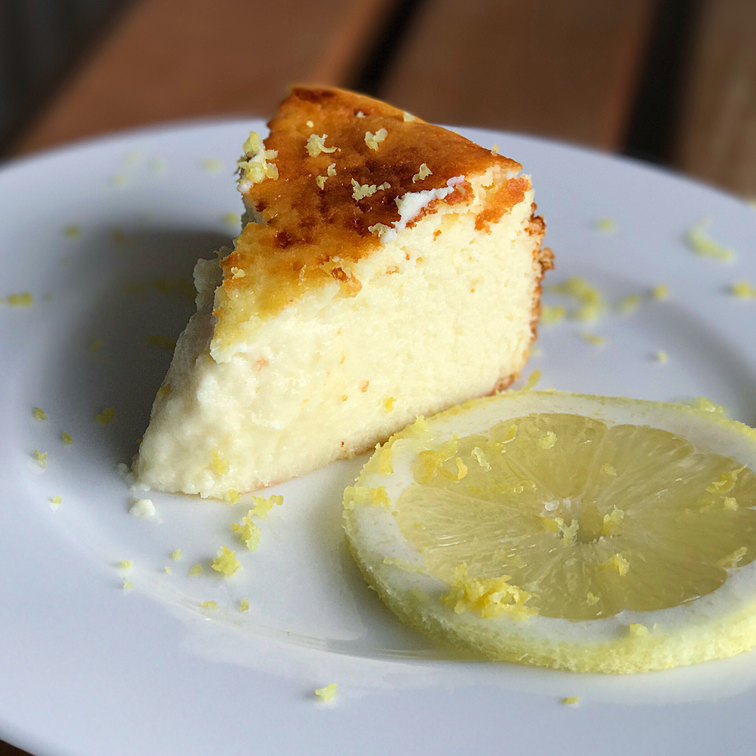 Ricotta and lemon cheesecake image